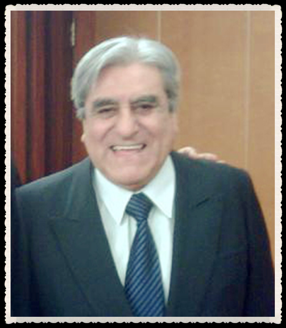 Abel Salinas Izaguirre ingeniero y político peruano miembro del Partido Aprista Peruano.